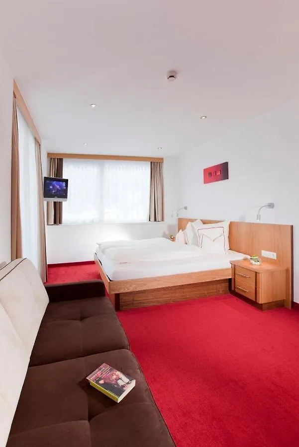 Hotel Garni Auriga Ишгль